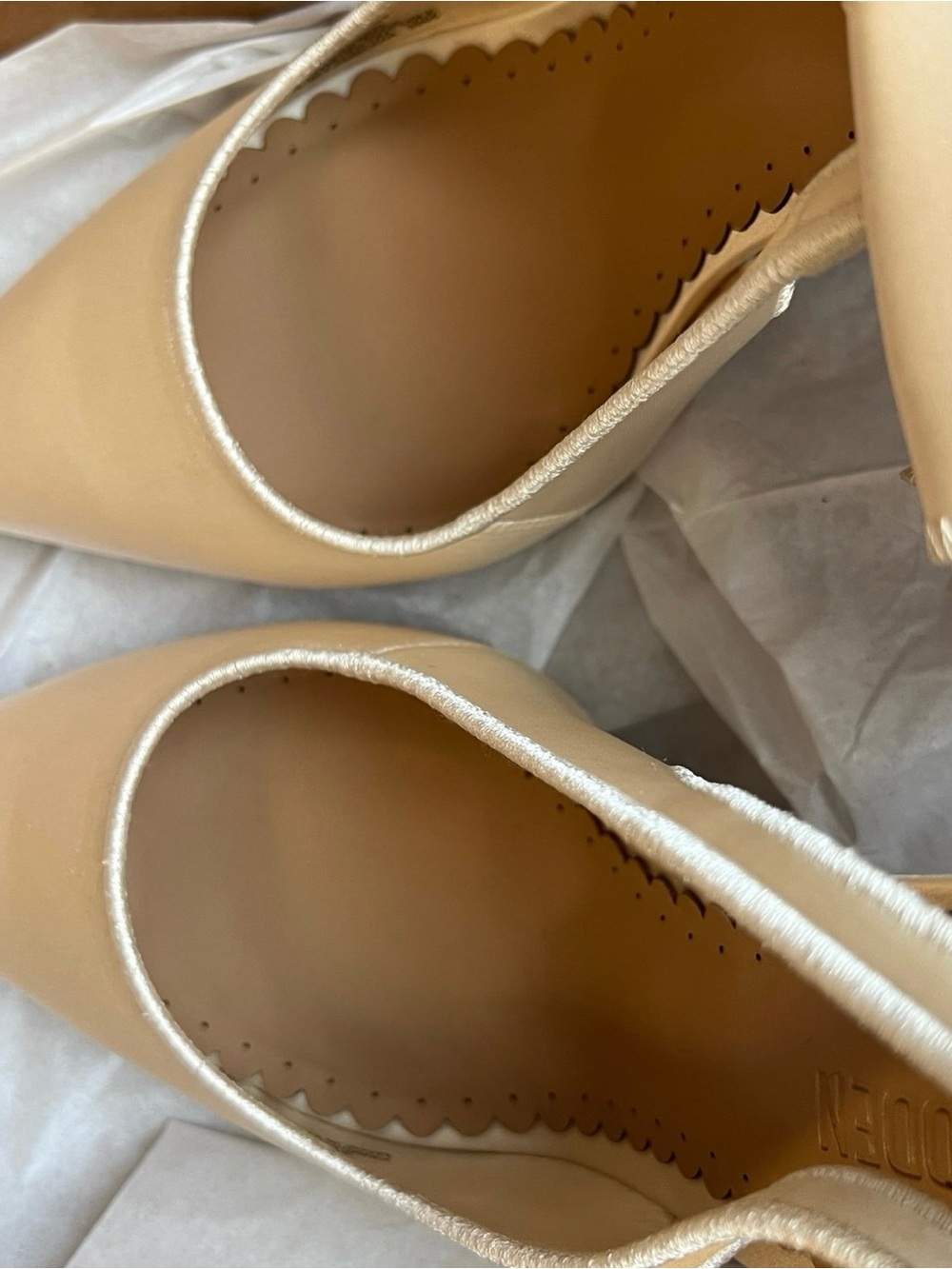 Steve Madden Cream Pointed-Toe Stiletto Pumps with Ankle Bow - Picture 8 of 11